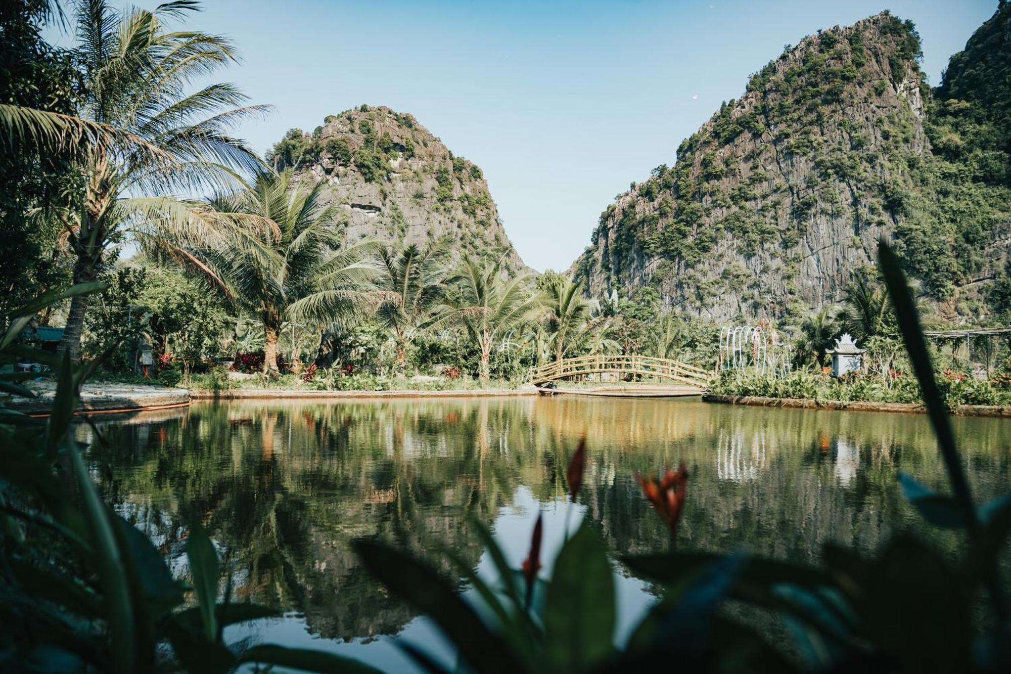 Fairy Mountain Retreat Hotel นิญบิ่ญ ภายนอก รูปภาพ