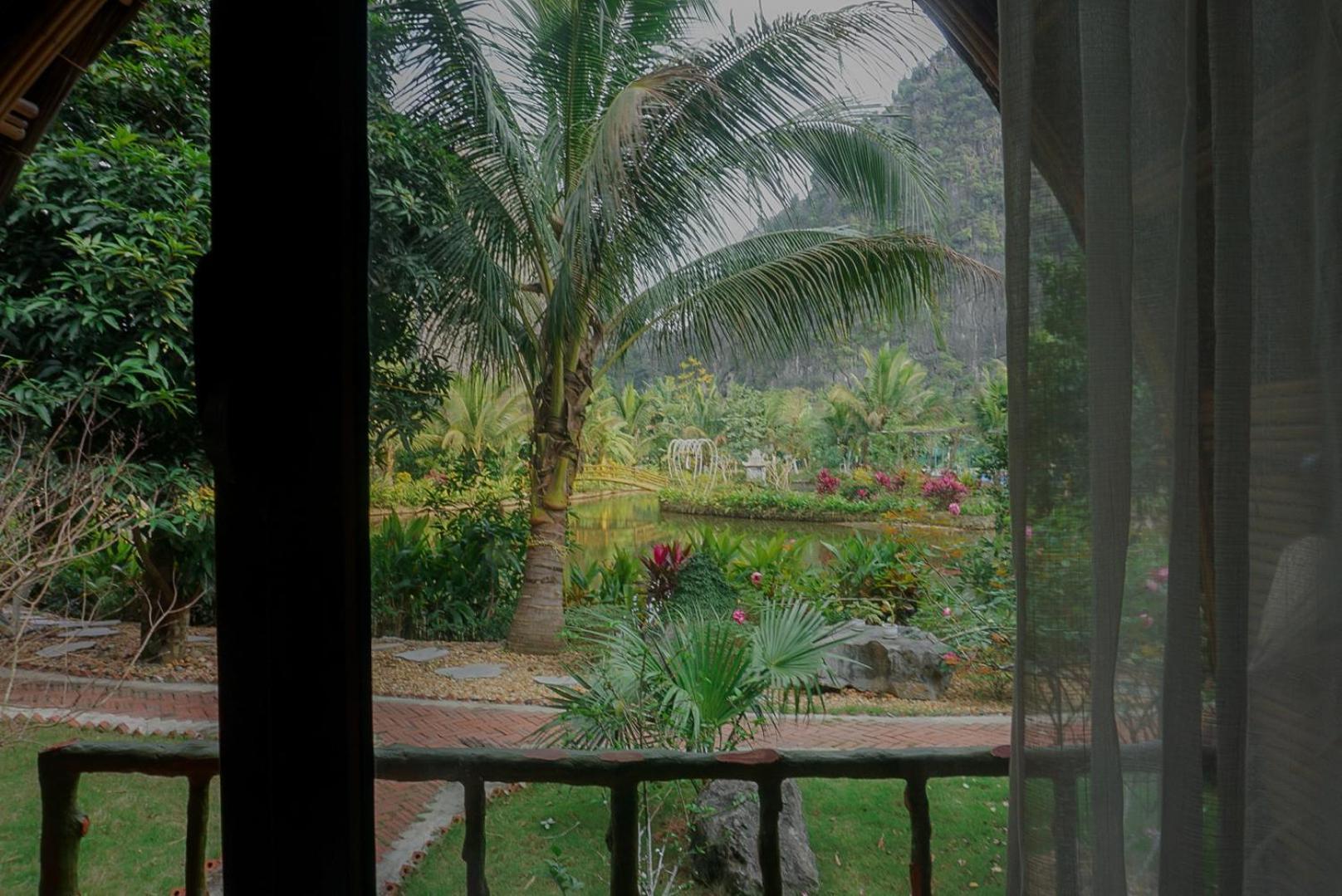 Fairy Mountain Retreat Hotel นิญบิ่ญ ภายนอก รูปภาพ