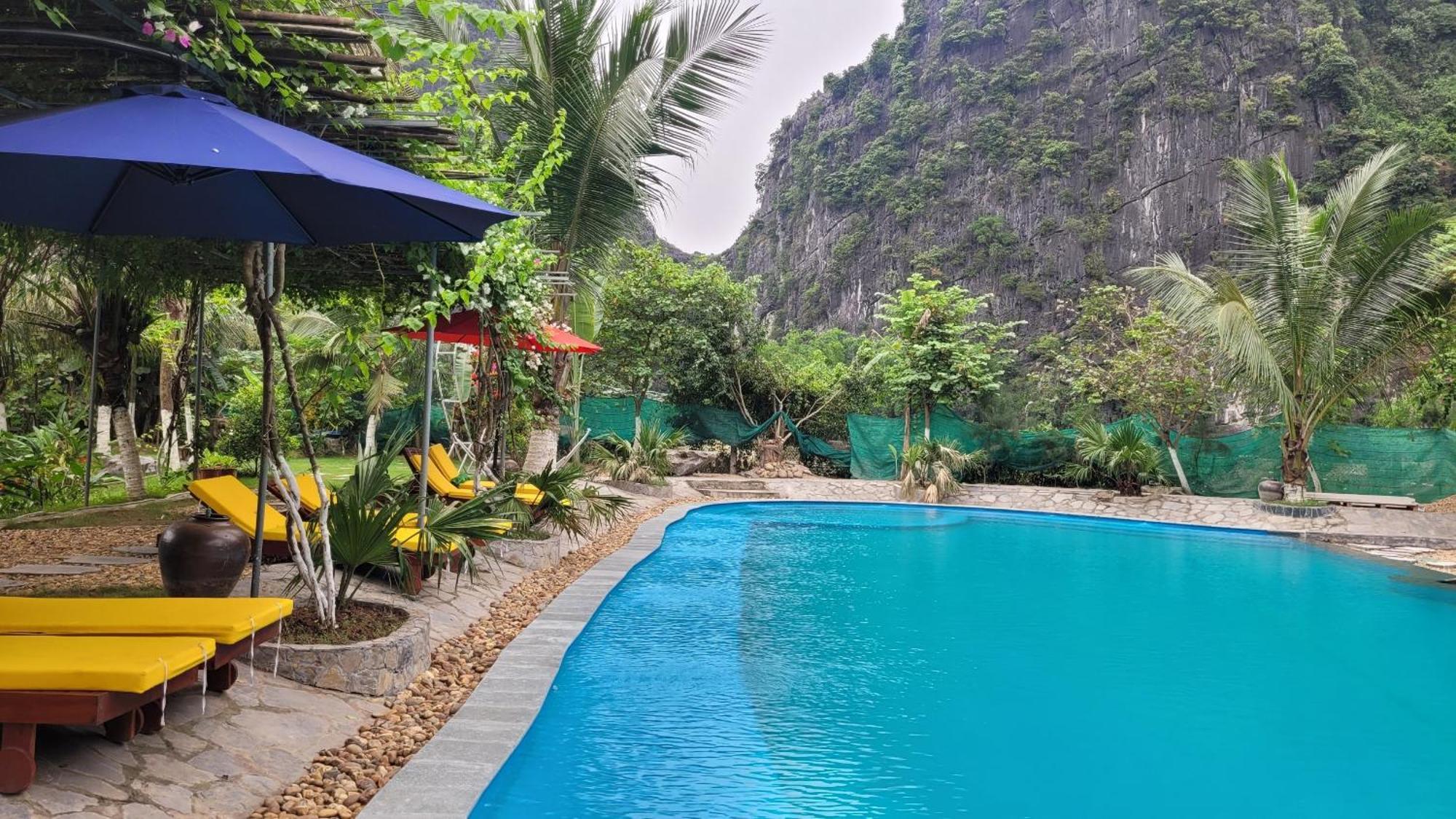 Fairy Mountain Retreat Hotel นิญบิ่ญ ภายนอก รูปภาพ