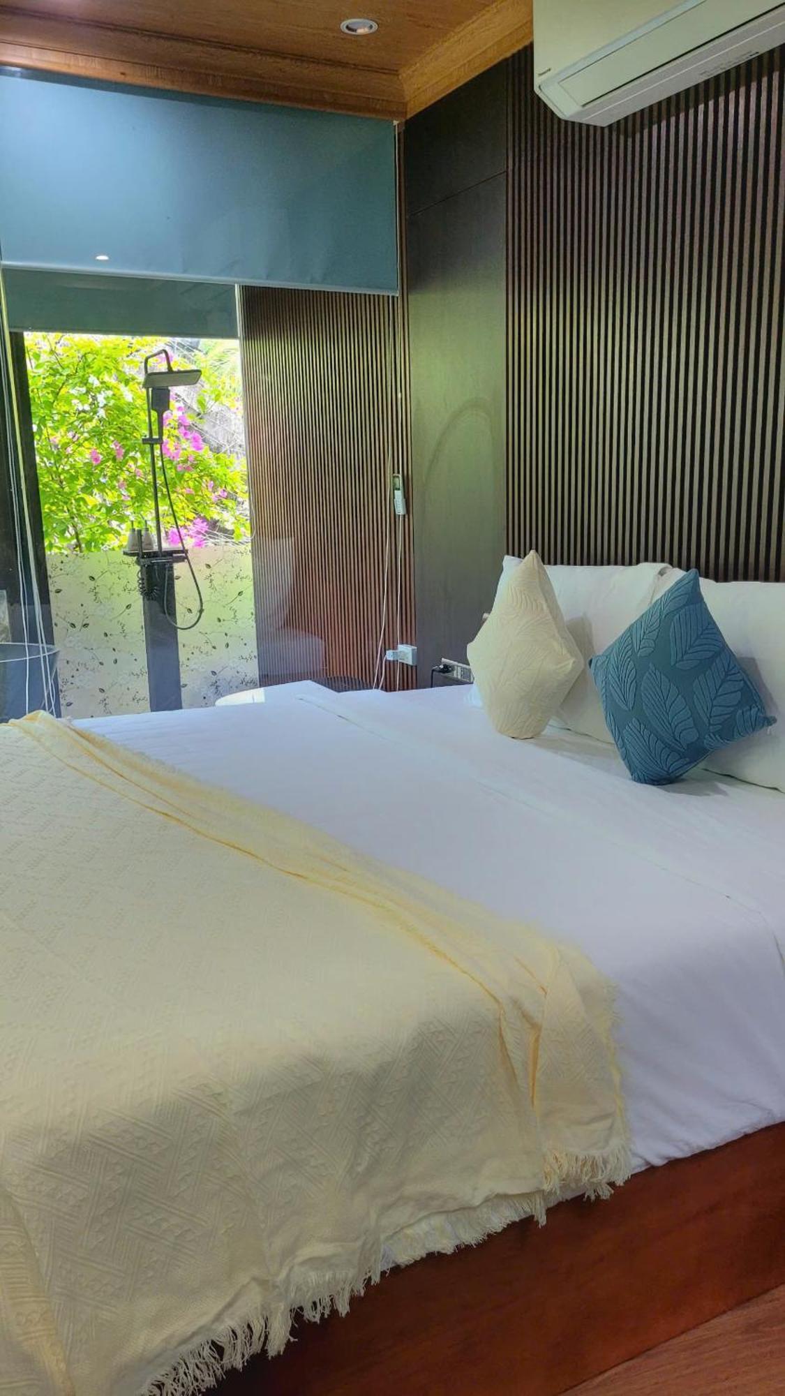Fairy Mountain Retreat Hotel นิญบิ่ญ ภายนอก รูปภาพ