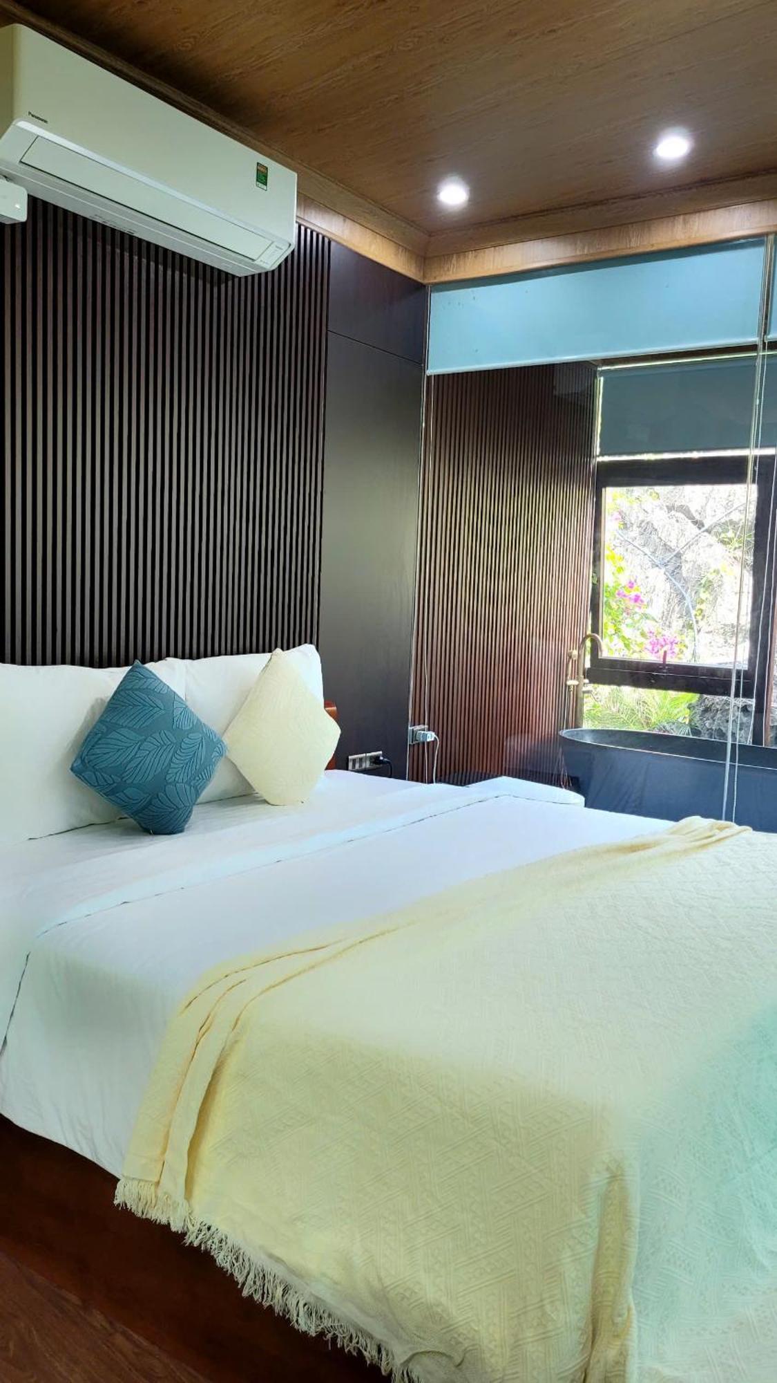 Fairy Mountain Retreat Hotel นิญบิ่ญ ภายนอก รูปภาพ